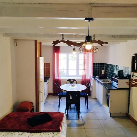 דירה Equipe Olliergues